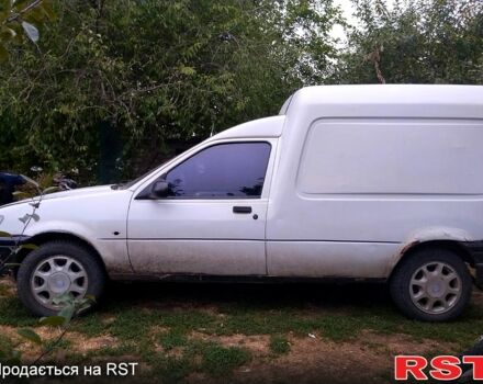 Форд Курьер 1994 в Днепре (Днепропетровске) на Automoto.ua Форд Курьер, объемом двигателя 1.8 л и пробегом 0 тыс. км за 730 $, фото 4 на Automoto.ua