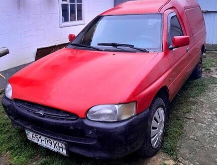 Форд Курьер, объемом двигателя 1.4 л и пробегом 250 тыс. км за 1500 $, фото 1 на Automoto.ua