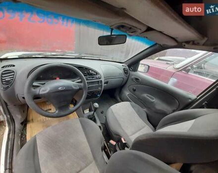 Форд Курьер, объемом двигателя 1.3 л и пробегом 450 тыс. км за 500 $, фото 1 на Automoto.ua