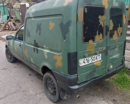 Форд Курьер 1995 в Киеве на Automoto.ua Желтый Форд Курьер, объемом двигателя 1.8 л и пробегом 370 тыс. км за 1550 $, фото 4 на Automoto.ua