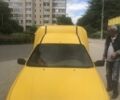 Желтый Форд Курьер, объемом двигателя 1.8 л и пробегом 250 тыс. км за 500 $, фото 1 на Automoto.ua