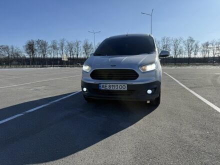 Серый Форд Курьер, объемом двигателя 1.5 л и пробегом 236 тыс. км за 7700 $, фото 1 на Automoto.ua