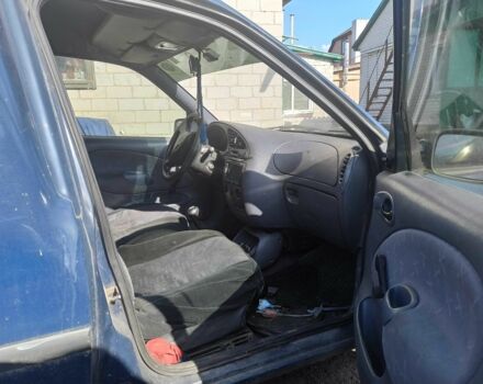 Синий Форд Курьер, объемом двигателя 1.8 л и пробегом 500 тыс. км за 800 $, фото 5 на Automoto.ua
