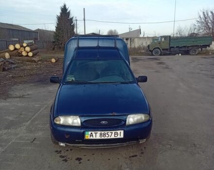 Синий Форд Курьер, объемом двигателя 0 л и пробегом 322 тыс. км за 450 $, фото 1 на Automoto.ua