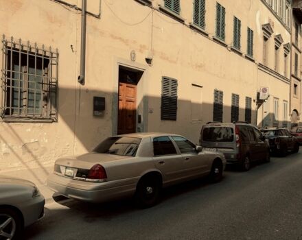 Серый Форд Краун Виктория, объемом двигателя 4.6 л и пробегом 220 тыс. км за 9300 $, фото 7 на Automoto.ua