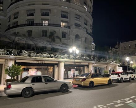 Серый Форд Краун Виктория, объемом двигателя 4.6 л и пробегом 220 тыс. км за 9300 $, фото 1 на Automoto.ua