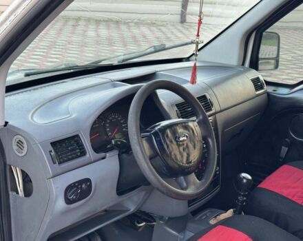 Белый Форд Другая, объемом двигателя 1.8 л и пробегом 360 тыс. км за 2500 $, фото 4 на Automoto.ua