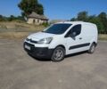 Белый Форд Другая, объемом двигателя 0 л и пробегом 270 тыс. км за 5850 $, фото 3 на Automoto.ua