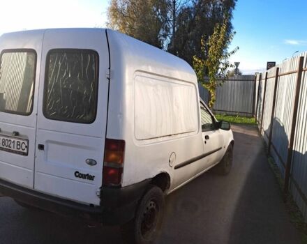 Белый Форд Другая, объемом двигателя 0 л и пробегом 200 тыс. км за 750 $, фото 3 на Automoto.ua