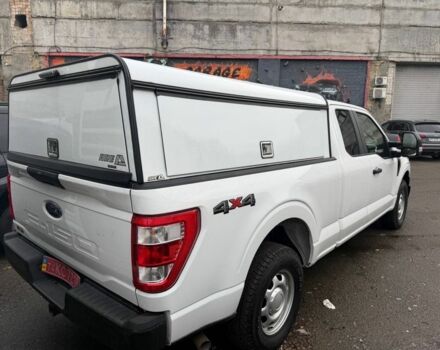 Белый Форд Другая, объемом двигателя 5 л и пробегом 180 тыс. км за 27500 $, фото 3 на Automoto.ua