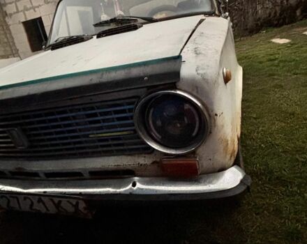 Білий Форд Інша, об'ємом двигуна 1.3 л та пробігом 47 тис. км за 594 $, фото 1 на Automoto.ua