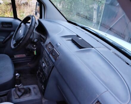 Білий Форд Інша, об'ємом двигуна 1.8 л та пробігом 341 тис. км за 3200 $, фото 6 на Automoto.ua