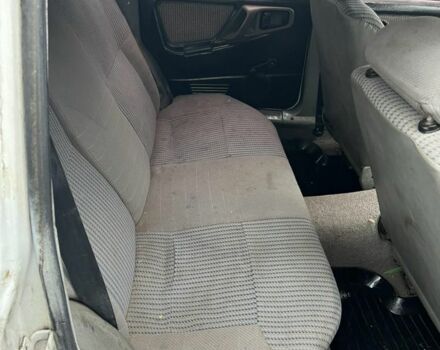 Белый Форд Другая, объемом двигателя 1.8 л и пробегом 250 тыс. км за 550 $, фото 7 на Automoto.ua