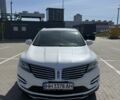 Белый Форд Другая, объемом двигателя 2 л и пробегом 157 тыс. км за 15600 $, фото 1 на Automoto.ua