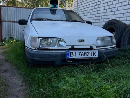 Форд Другая 1987 в Кременчуге на Automoto.ua Белый Форд Другая, объемом двигателя 1.8 л и пробегом 300 тыс. км за 654 $, фото 1 на Automoto.ua