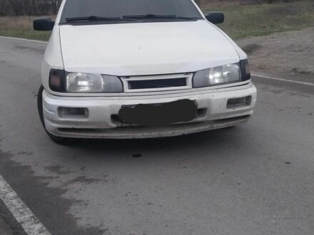 Білий Форд Інша, об'ємом двигуна 2 л та пробігом 120 тис. км за 1021 $, фото 1 на Automoto.ua