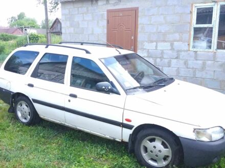 Белый Форд Другая, объемом двигателя 0 л и пробегом 98 тыс. км за 500 $, фото 1 на Automoto.ua