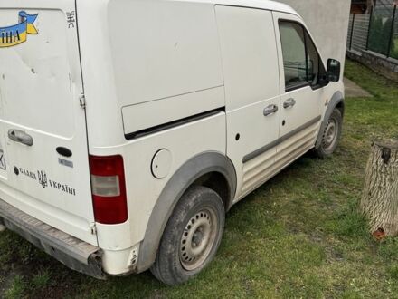 Белый Форд Другая, объемом двигателя 1.8 л и пробегом 214 тыс. км за 1999 $, фото 1 на Automoto.ua