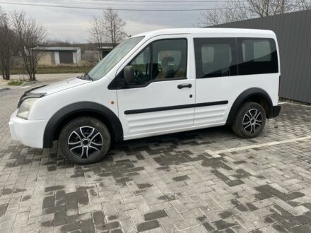 Білий Форд Інша, об'ємом двигуна 1.8 л та пробігом 238 тис. км за 4500 $, фото 1 на Automoto.ua