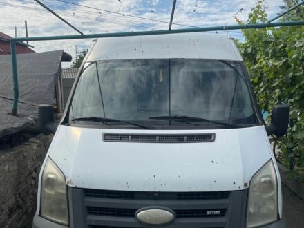 Белый Форд Другая, объемом двигателя 2.2 л и пробегом 500 тыс. км за 3500 $, фото 1 на Automoto.ua