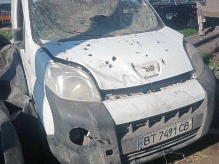 Белый Форд Другая, объемом двигателя 1.2 л и пробегом 200 тыс. км за 2000 $, фото 1 на Automoto.ua