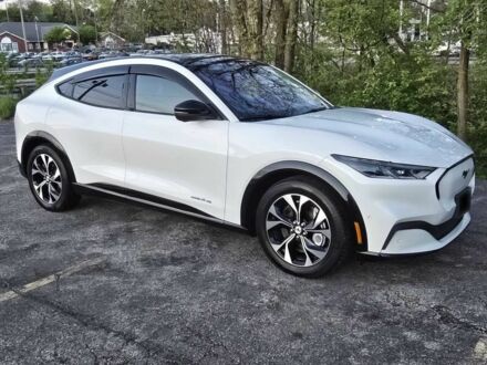 Форд Інша 2021 у Івано-Франківську на Automoto.ua Білий Форд Інша, об'ємом двигуна 0 л та пробігом 23 тис. км за 15600 $, фото 1 на Automoto.ua