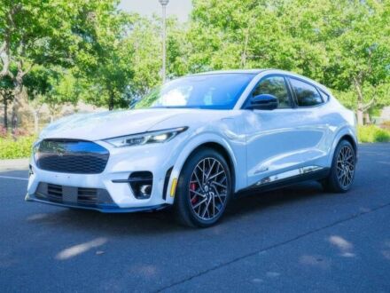 Форд Другая 2022 в Киеве на Automoto.ua Белый Форд Другая, объемом двигателя 0 л и пробегом 18 тыс. км за 18200 $, фото 1 на Automoto.ua