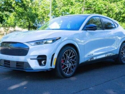 Форд Інша 2022 у Одесі на Automoto.ua Білий Форд Інша, об'ємом двигуна 0 л та пробігом 37 тис. км за 19000 $, фото 1 на Automoto.ua