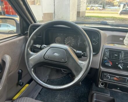Бежевый Форд Другая, объемом двигателя 1.4 л и пробегом 150 тыс. км за 880 $, фото 22 на Automoto.ua