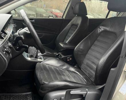 Бежевый Форд Другая, объемом двигателя 2 л и пробегом 331 тыс. км за 6590 $, фото 8 на Automoto.ua