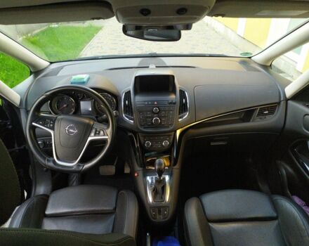 Черный Форд Другая, объемом двигателя 2 л и пробегом 188 тыс. км за 12200 $, фото 6 на Automoto.ua