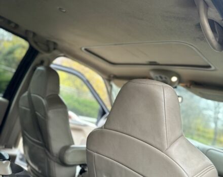 Черный Форд Другая, объемом двигателя 5.4 л и пробегом 171 тыс. км за 5600 $, фото 14 на Automoto.ua