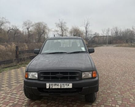 Черный Форд Другая, объемом двигателя 2.5 л и пробегом 288 тыс. км за 3200 $, фото 1 на Automoto.ua