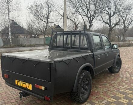 Черный Форд Другая, объемом двигателя 2.5 л и пробегом 288 тыс. км за 3200 $, фото 4 на Automoto.ua