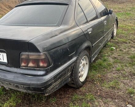 Чорний Форд Інша, об'ємом двигуна 1.8 л та пробігом 300 тис. км за 1350 $, фото 2 на Automoto.ua