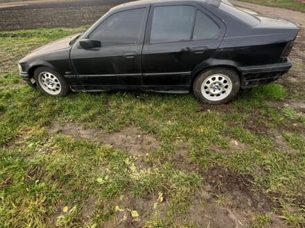 Чорний Форд Інша, об'ємом двигуна 1.8 л та пробігом 300 тис. км за 1350 $, фото 1 на Automoto.ua