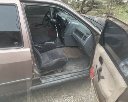 Коричневий Форд Інша, об'ємом двигуна 2 л та пробігом 3 тис. км за 850 $, фото 5 на Automoto.ua