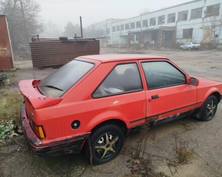 Красный Форд Другая, объемом двигателя 1 л и пробегом 1000 тыс. км за 450 $, фото 1 на Automoto.ua