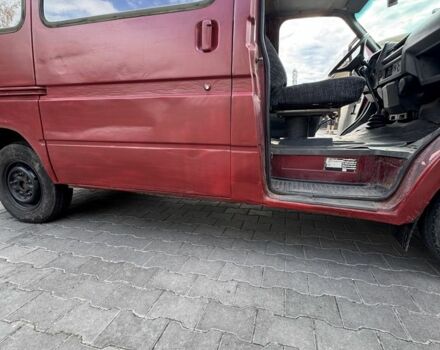 Червоний Форд Інша, об'ємом двигуна 2.5 л та пробігом 0 тис. км за 1999 $, фото 4 на Automoto.ua