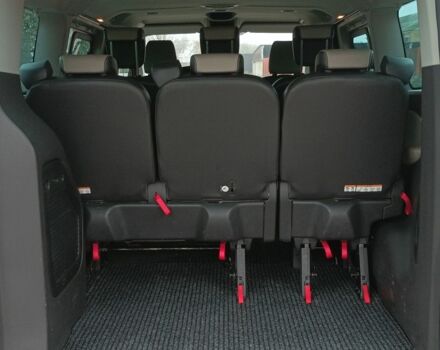 Красный Форд Другая, объемом двигателя 2.2 л и пробегом 105 тыс. км за 21500 $, фото 7 на Automoto.ua