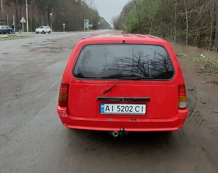 Красный Форд Другая, объемом двигателя 1.3 л и пробегом 57 тыс. км за 1700 $, фото 5 на Automoto.ua