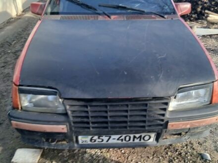 Красный Форд Другая, объемом двигателя 0 л и пробегом 28 тыс. км за 450 $, фото 1 на Automoto.ua