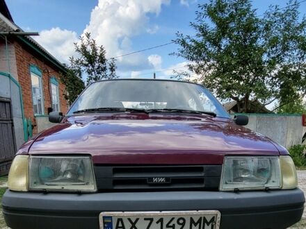 Форд Інша 2002 у Богодухове на Automoto.ua Червоний Форд Інша, об'ємом двигуна 1.6 л та пробігом 73 тис. км за 56000 $, фото 1 на Automoto.ua