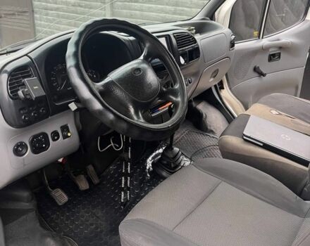 Форд Інша, об'ємом двигуна 0 л та пробігом 0 тис. км за 4000 $, фото 4 на Automoto.ua