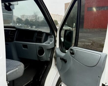 Форд Інша, об'ємом двигуна 0 л та пробігом 0 тис. км за 9200 $, фото 16 на Automoto.ua