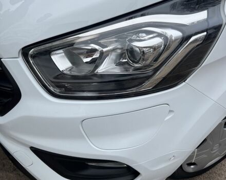 Форд Інша, об'ємом двигуна 1 л та пробігом 0 тис. км за 25999 $, фото 7 на Automoto.ua