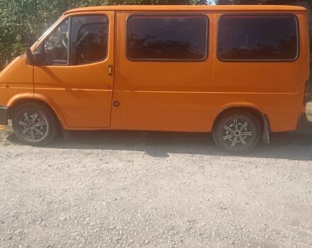 Форд Інша, об'ємом двигуна 2.3 л та пробігом 0 тис. км за 2500 $, фото 1 на Automoto.ua