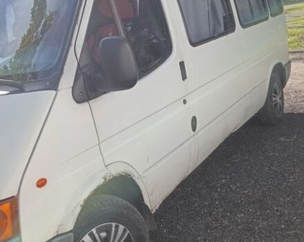 Форд Інша, об'ємом двигуна 2.3 л та пробігом 0 тис. км за 1700 $, фото 2 на Automoto.ua