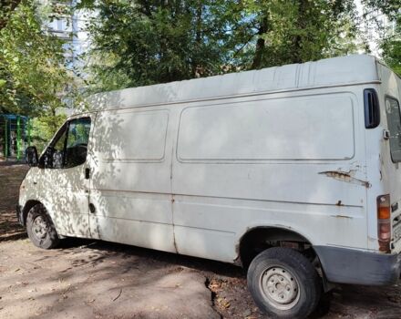 Форд Другая, объемом двигателя 2.3 л и пробегом 0 тыс. км за 2000 $, фото 2 на Automoto.ua