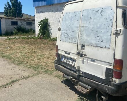 Форд Інша, об'ємом двигуна 0 л та пробігом 0 тис. км за 1200 $, фото 1 на Automoto.ua